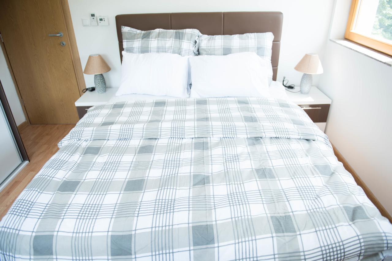 Leader Apartment ซาราเยโว ภายนอก รูปภาพ