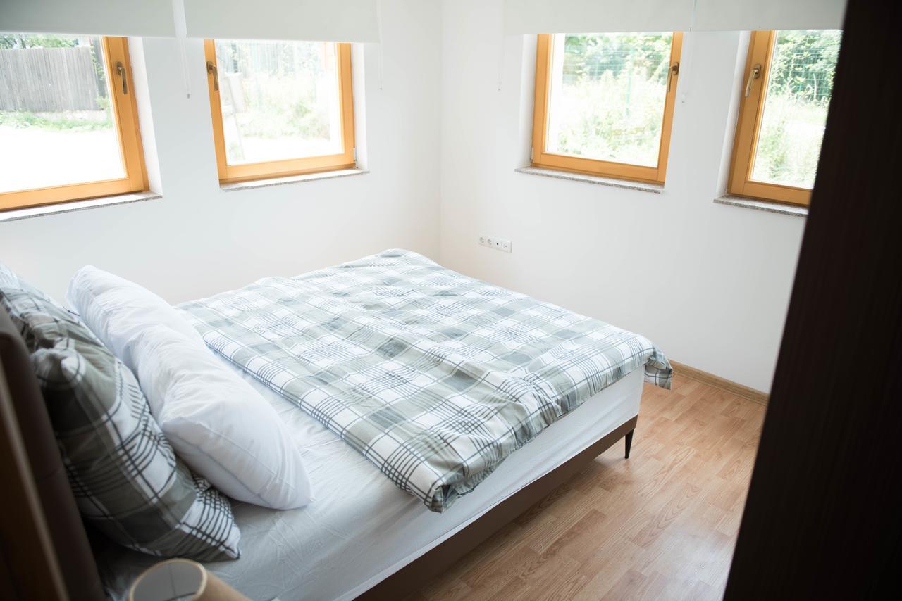Leader Apartment ซาราเยโว ภายนอก รูปภาพ
