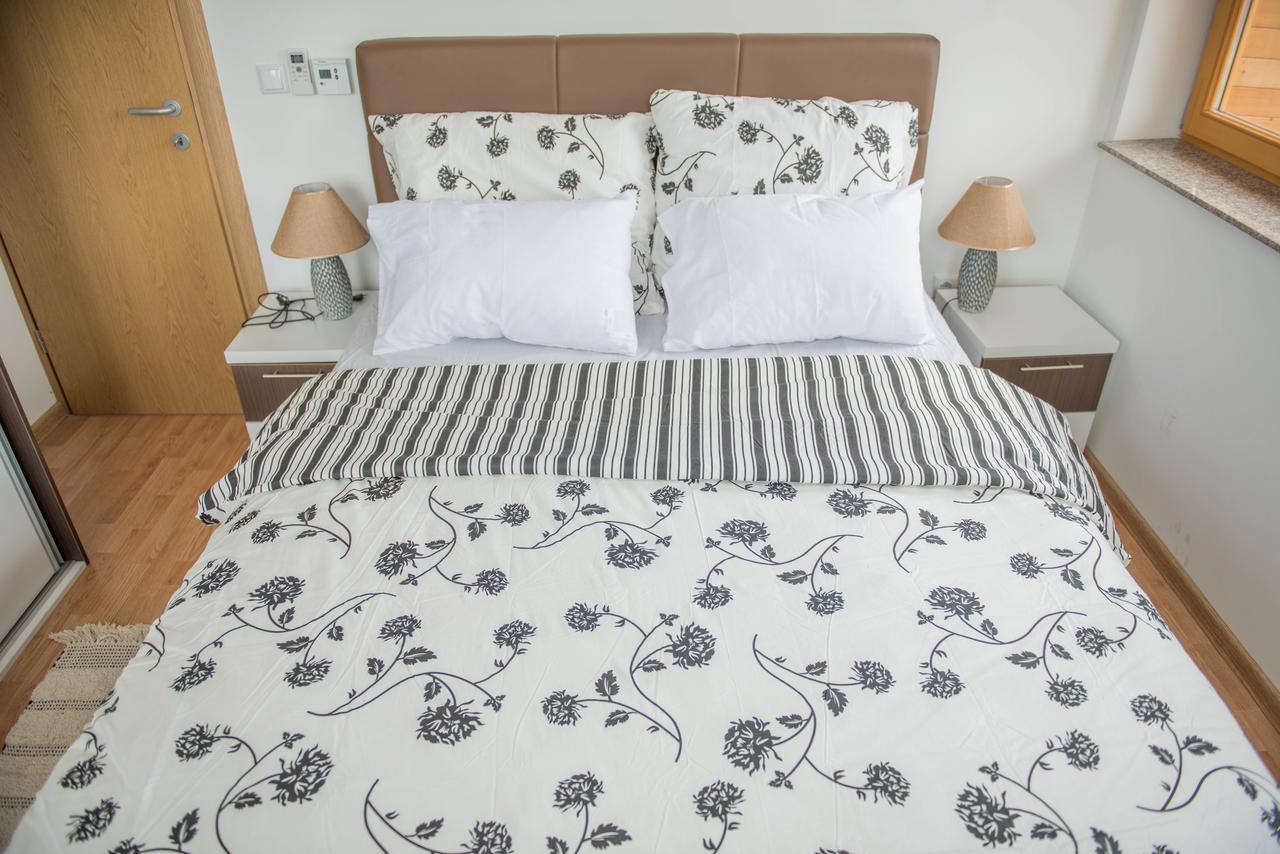Leader Apartment ซาราเยโว ภายนอก รูปภาพ